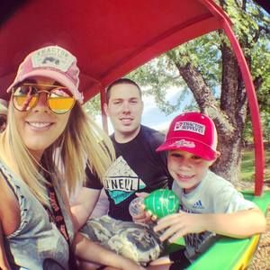 Meet your Posher, Jenese